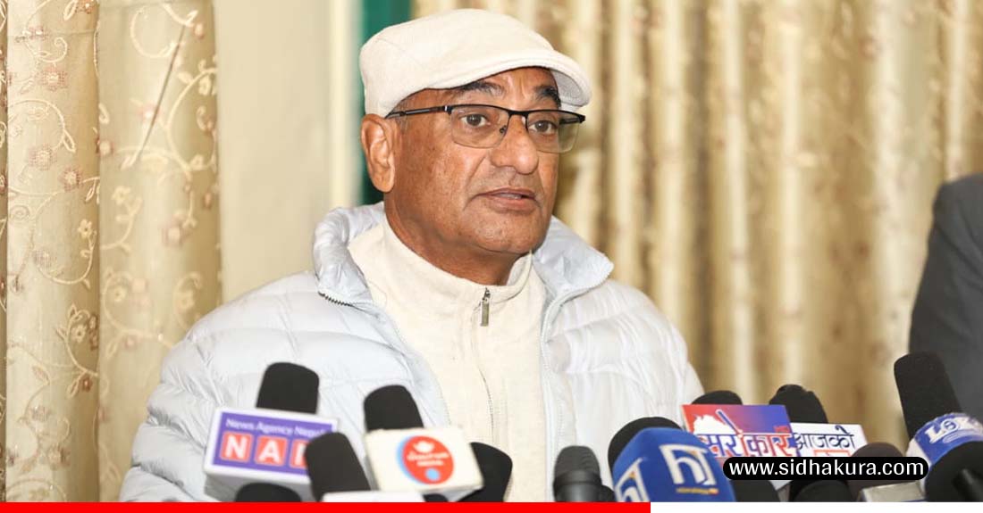 तीन घण्टाको बयानपछि आयोगको कार्यालयबाट फर्किए लेखक