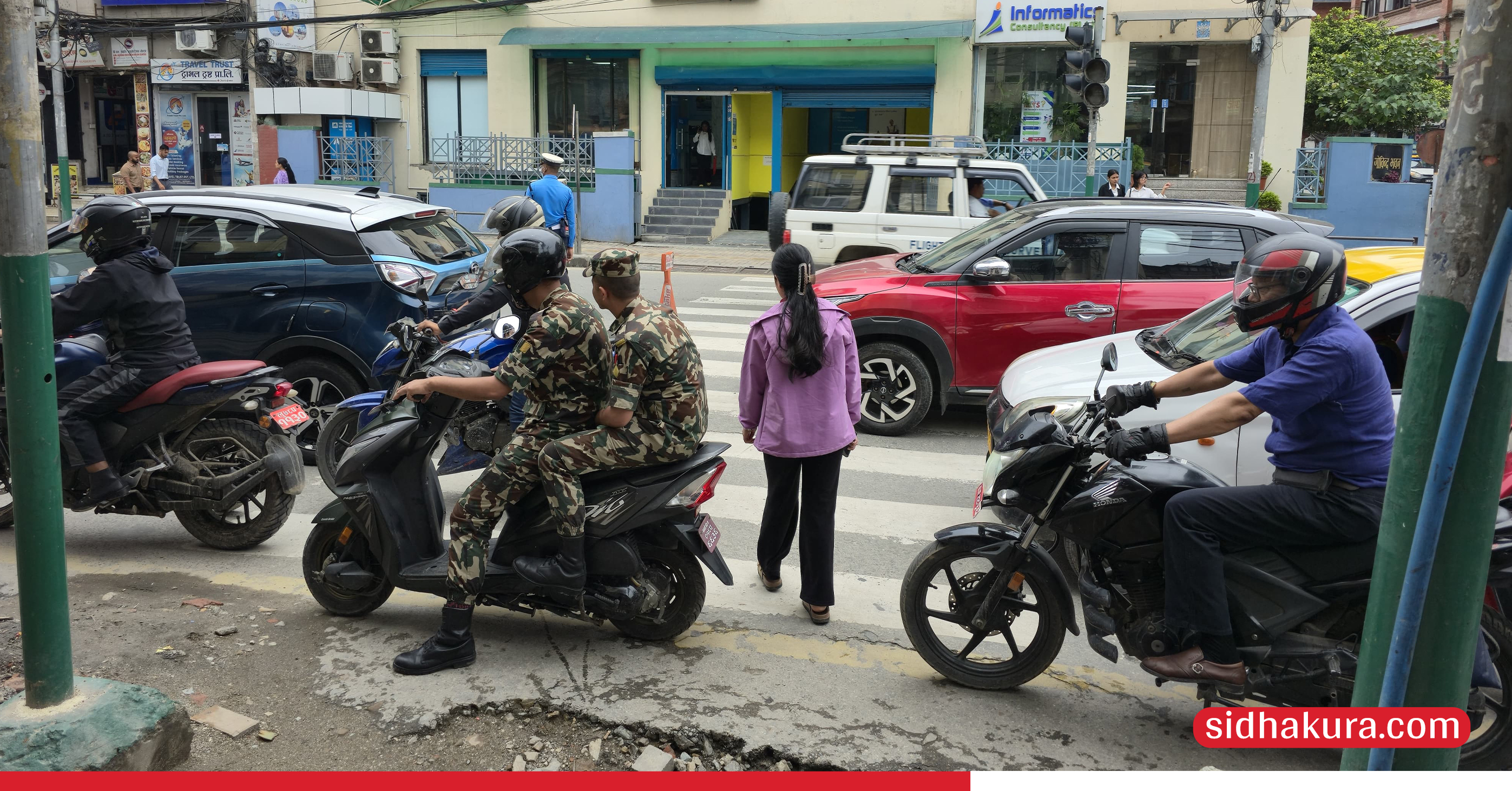 risk-at-zebra-crossing_11-1750050459.jpg