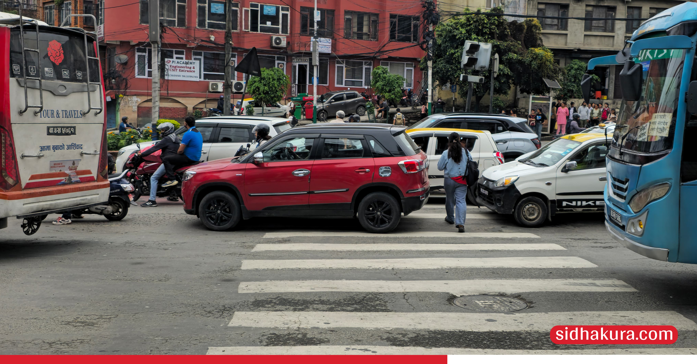 risk-at-zebra-crossing_4-1750050446.jpg