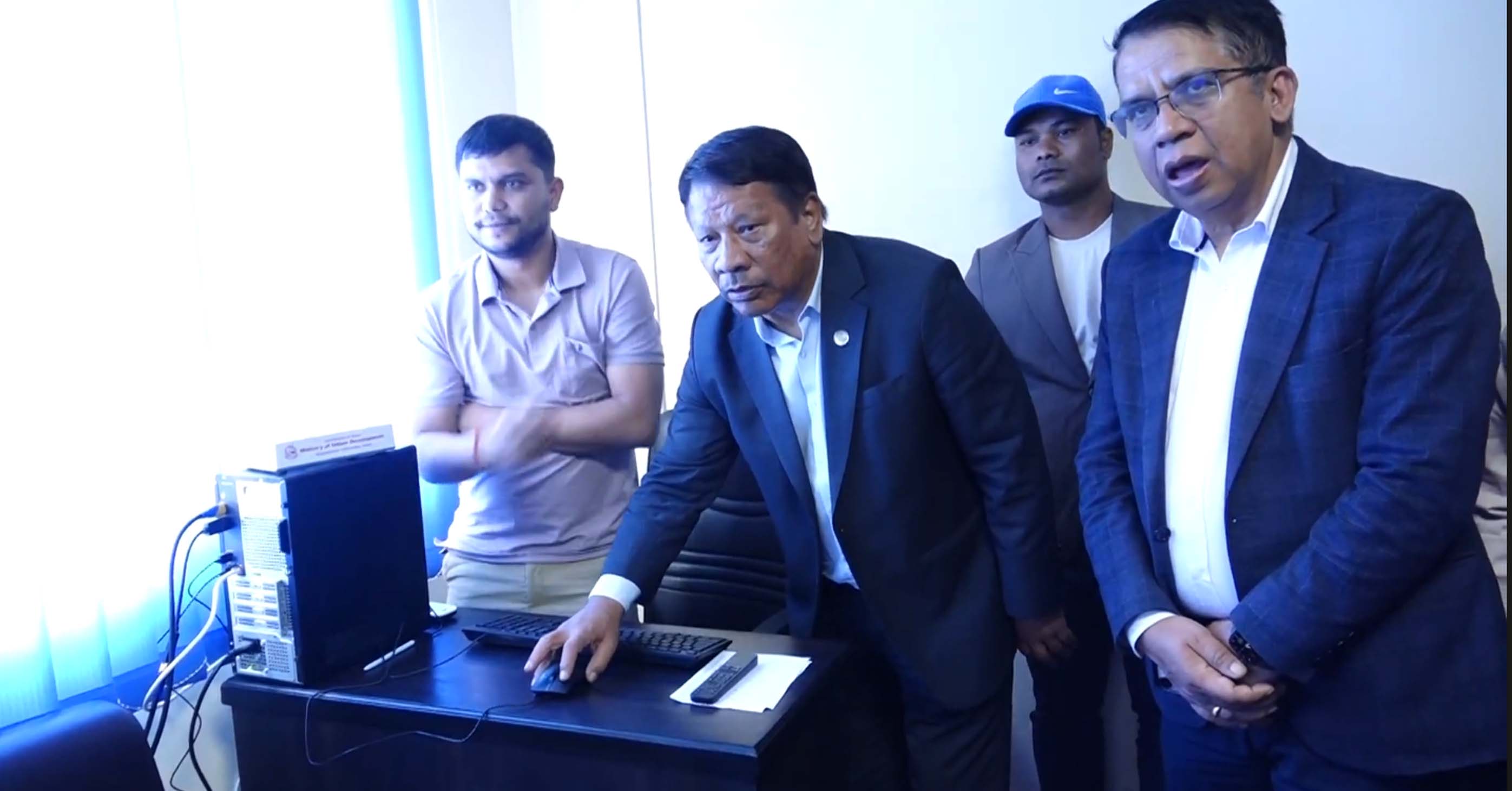 शहरी विकास मन्त्रालयबाटै आयोजनाहरुको अनुमगन गर्न अनलाईन अनुगमन कक्षको शुभारम्भ
