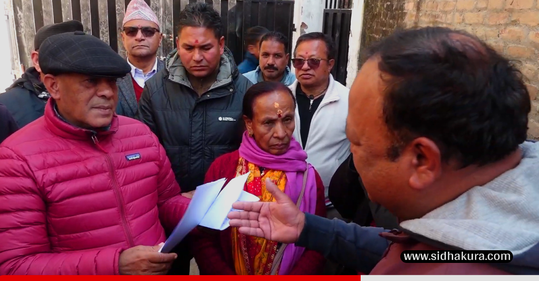 समानुपातिक बन्द सूचीमा असन्तुष्टि जनाउँदै पार्टी कार्यालय पुगे काँग्रेस कार्यकर्ता