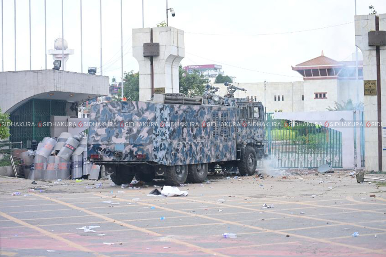 बानेश्वरमा सेना परिचालन - www.sidhakura.com