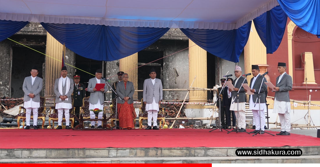 मन्त्रीत्रय ओमप्रकाश अर्याल, रामेश्वर खनाल र कुलमान घिसिङले लिए शपथ