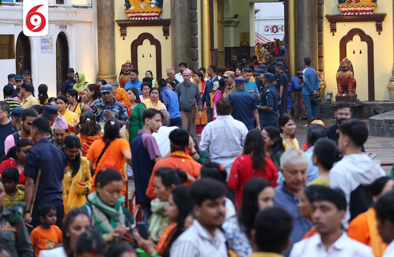 sombar_pasupatinath5-1753075415.jpg