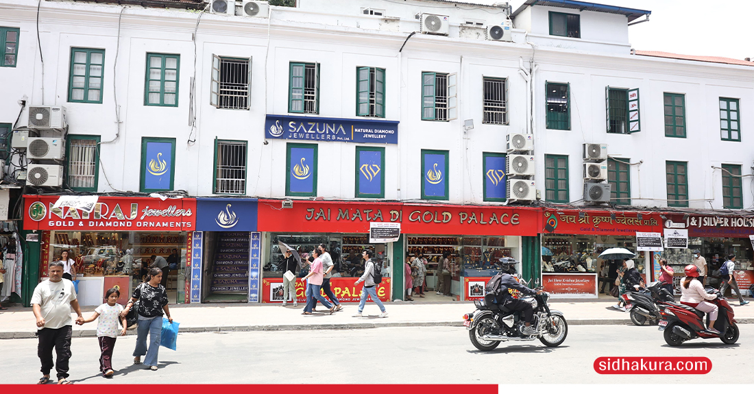 सरकारलाई अल्टिमेटम दिँदै व्यवसायीले खोले सुनचाँदी पसल (तस्विरहरु)