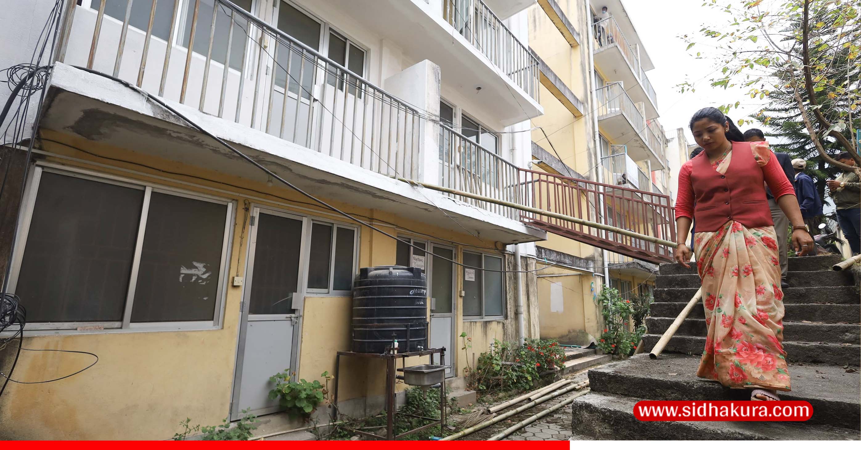 सुनिता डंगोलद्वारा रानीबनस्थित सुकुम्बासीलाई बनाइएको सरकारी अपार्टमेन्ट अवलोकन (तस्बिरहरु)