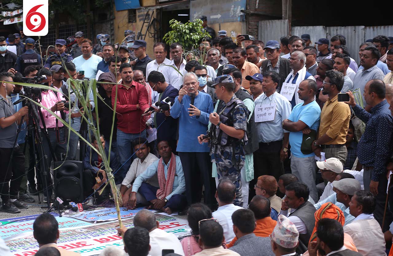 ukhukisanandbaburam8-1756200093.jpg